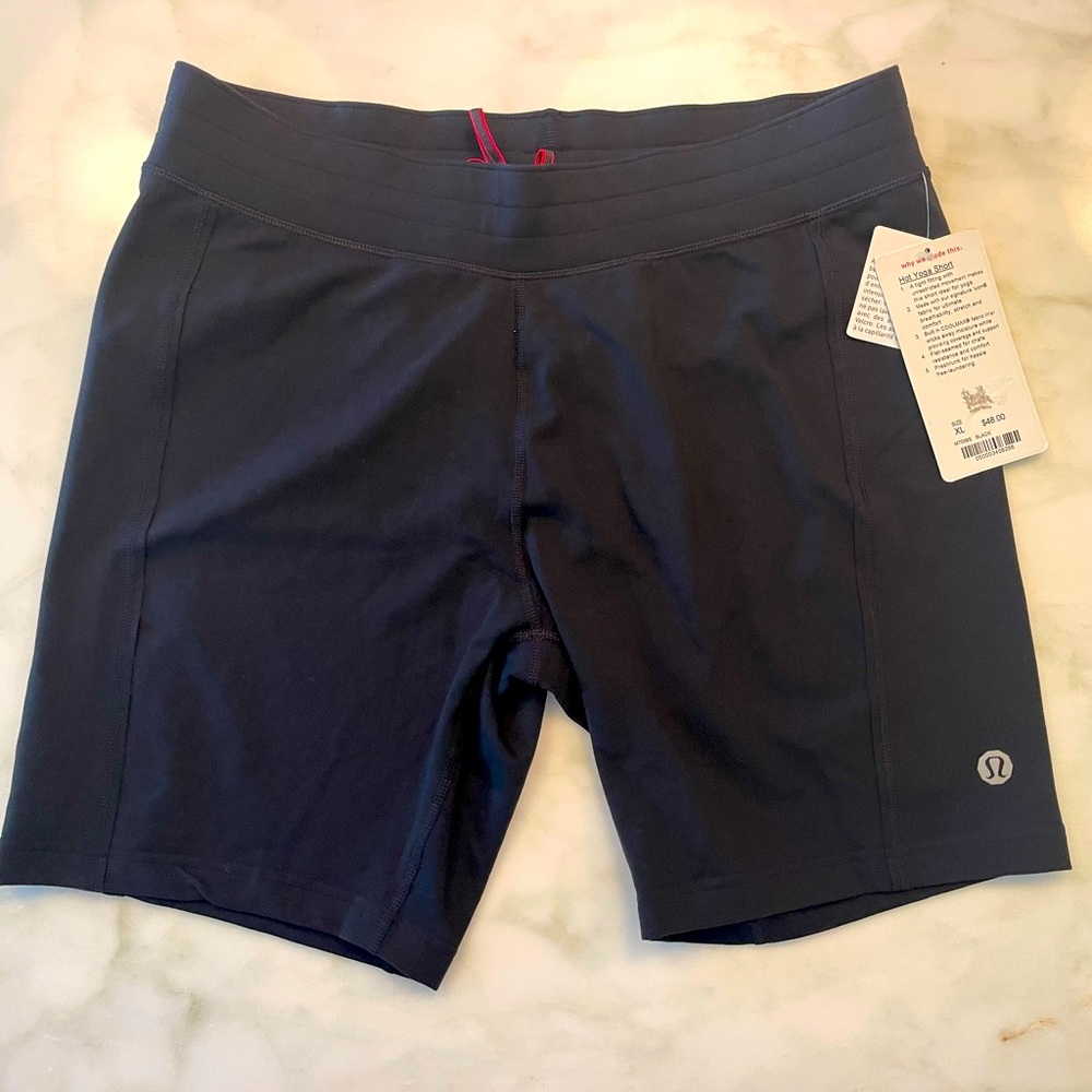Lulu Lemon Hot Yoga Short NWT